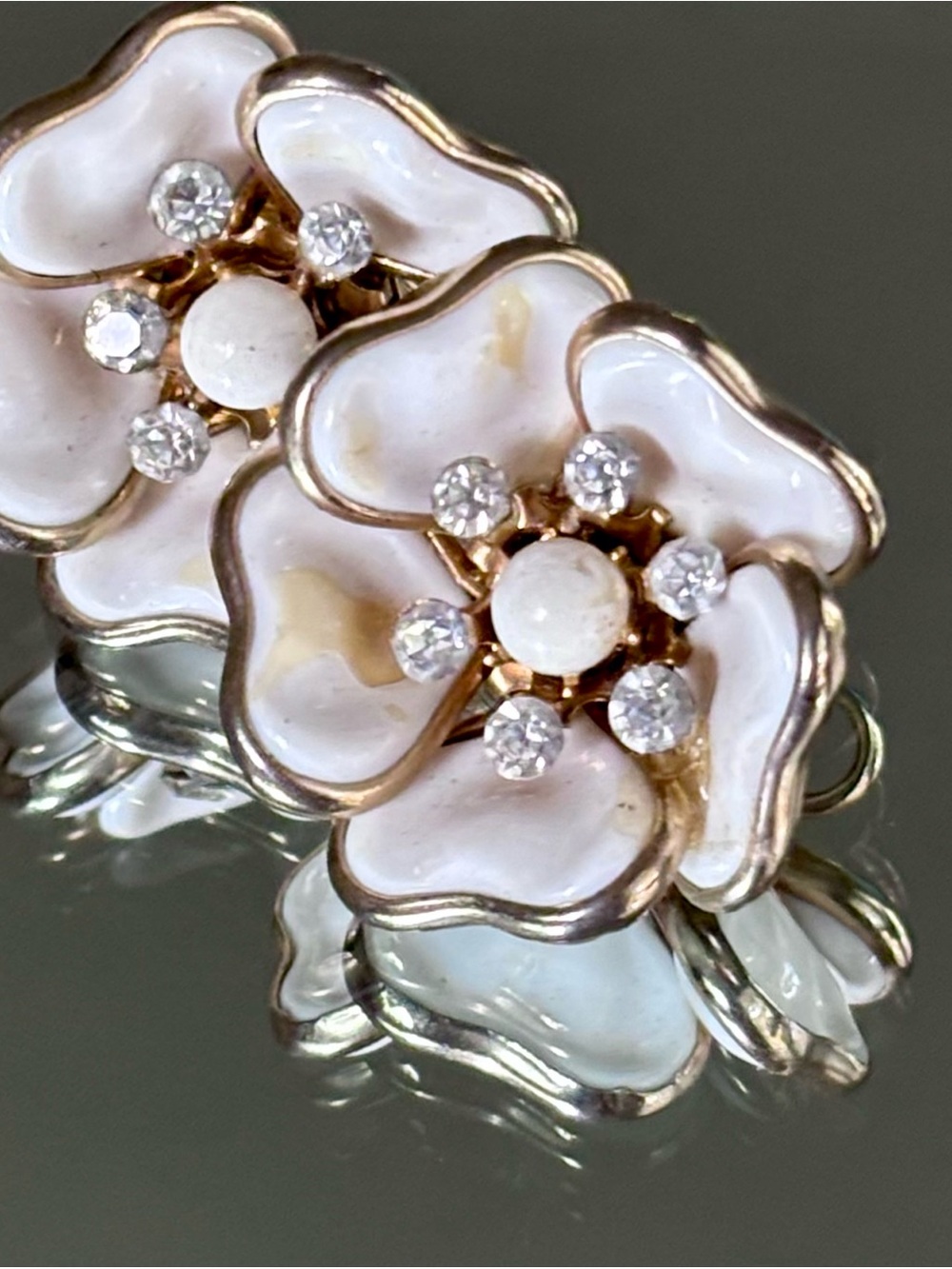 Antique Milk Glass Flowers Pearl Center Sparkling Crystals Clip-On Earrings